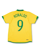 2006-08年ブラジル代表 ホーム ユニフォーム ロナウド9番 カナリアイエローのビンテージサッカージャージ